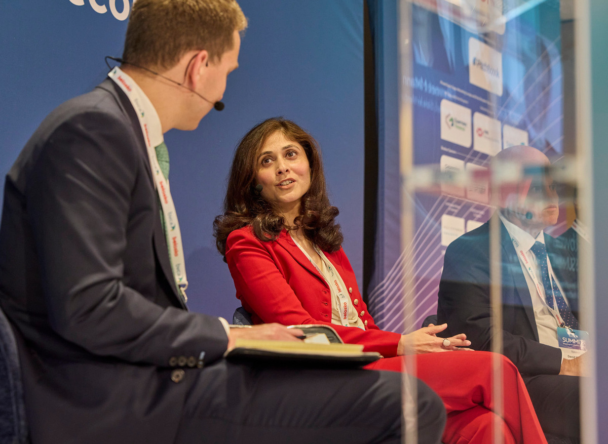 Summit Main Conference