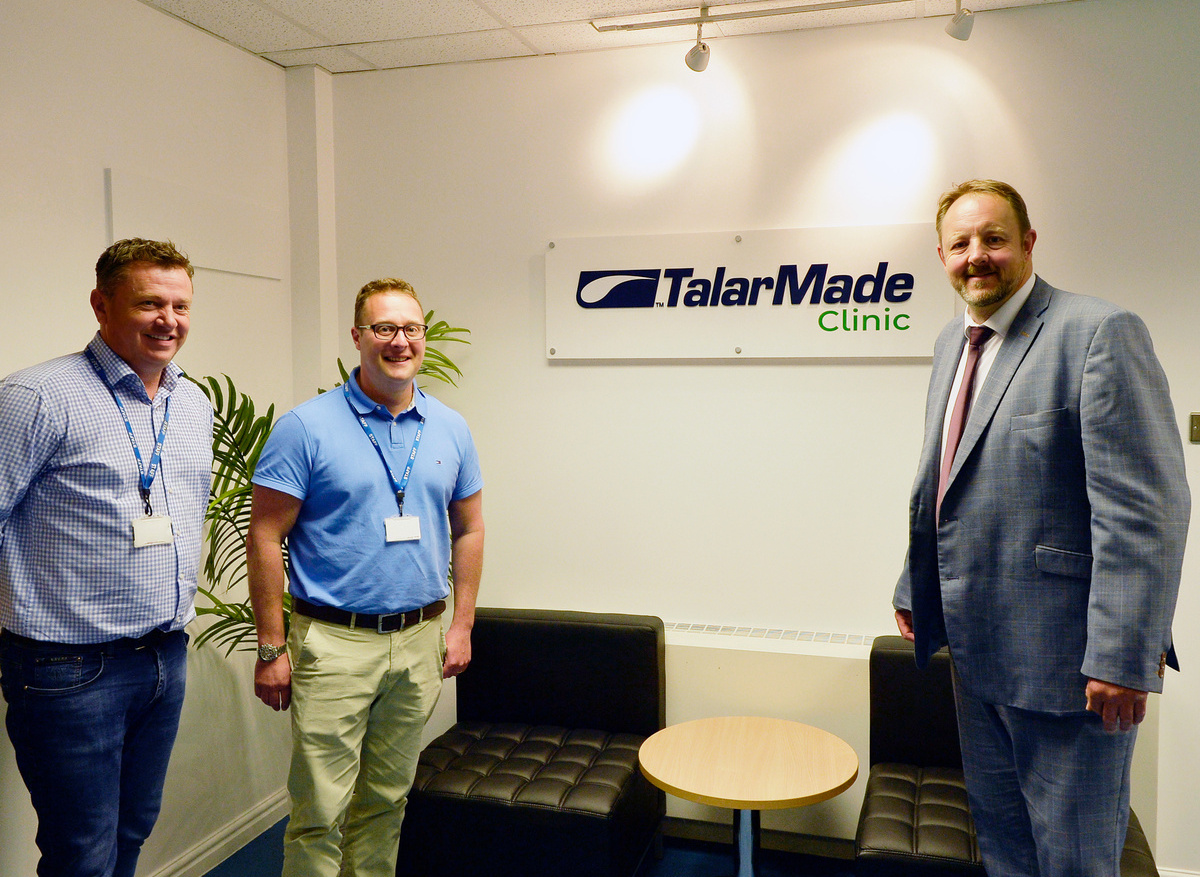 Toby Perkins MP visit to medical device manufacturer TalarMade Ltd